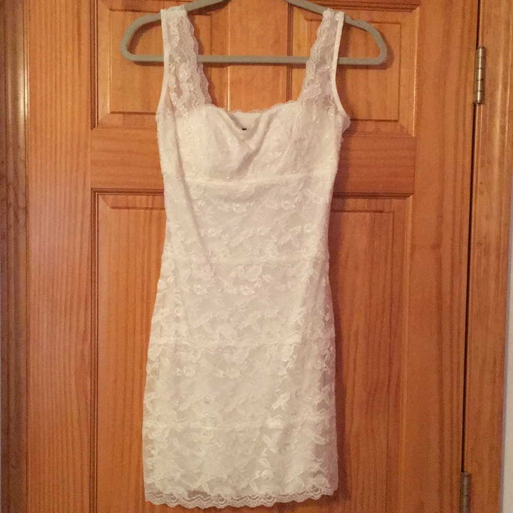 White lace formal dress